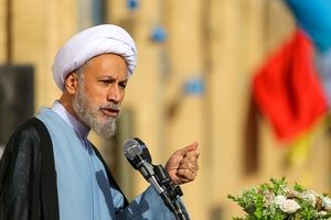 امام جمعه شیراز: به زودی شاهد ظهور امام‌ زمان (عج) خواهیم بود/ افراد بدبختی نظیر نتانیاهو و ترامپ فکر می‌کنند این واقعه رخ نمی‌دهد