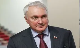 مقام روس: هرگونه درخواست برای تغییر نظام سیاسی در یک کشور دیگر، غیرقابل قبول و غیرقانونی است/  تنها مردم یک کشور حق دارند نظام سیاسی حاکم بر کشور خود را تغییر دهند