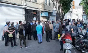 صف‌های خرید لاستیک دولتی همچنان ادامه دارد/ ویدئو