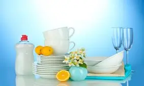 تمیز کردن ماهیتابه با استفاده از چای
