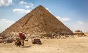 خورشیدگرفتگی در اهرام ثلاثه، ۸ شهریور ۱۲۸۴