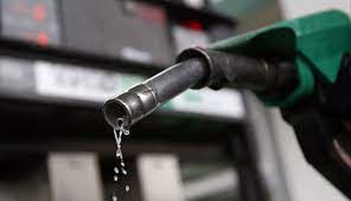 خبر مهم معاون وزیر اقتصاد درباره برنامه دولت برای تغییر قیمت بنزین