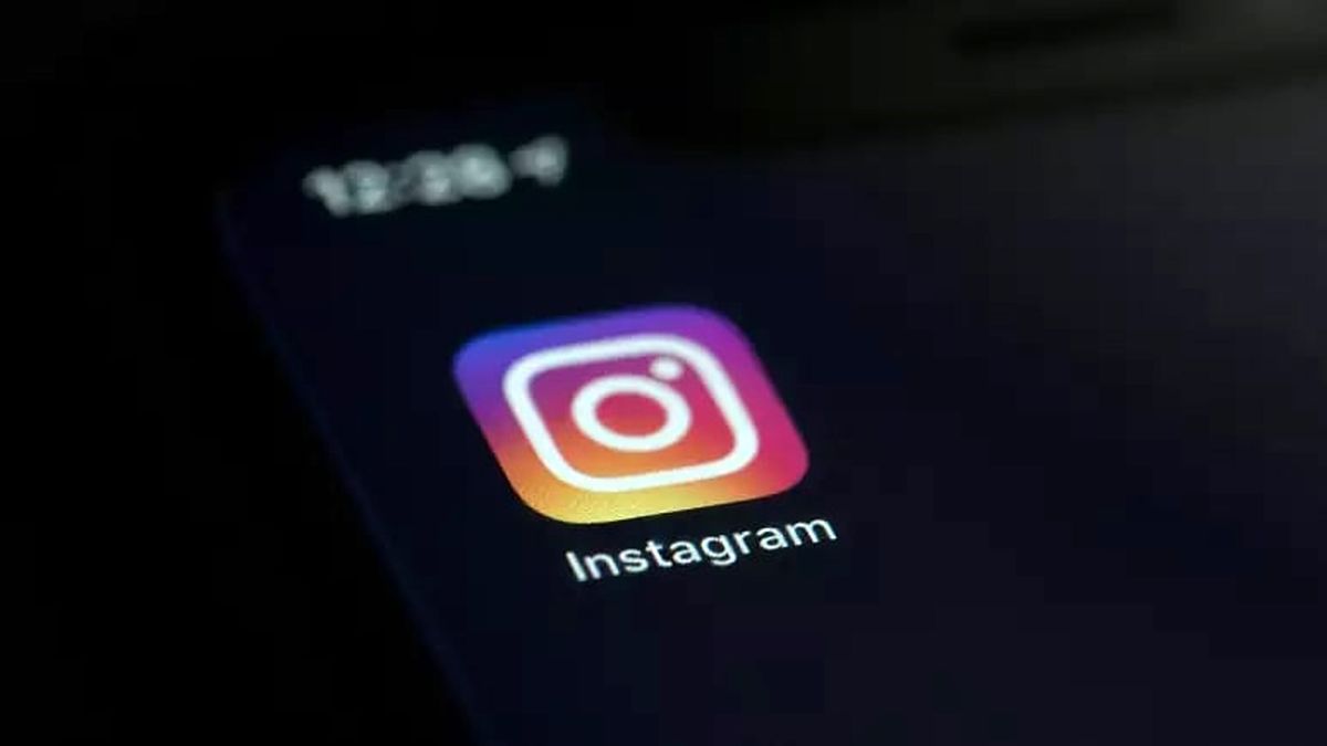 اعتراض کاربران و کارداشیان، اینستاگرام تغییرات «تیکتاکی» را متوقف میکند