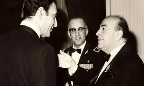 سفر در زمان؛ «اردشیر زاهدی، هویدا و اعضای هیأت دولت در مقبره رضاخان»؛ دهه 40 