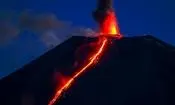 قدرت خیره‌کننده فوران‌های آتشفشانی/ ویدئو