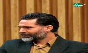 امیرحسین صادقی: روحانی بابت صعود به جام جهانی دو متر پارچه چادری داد