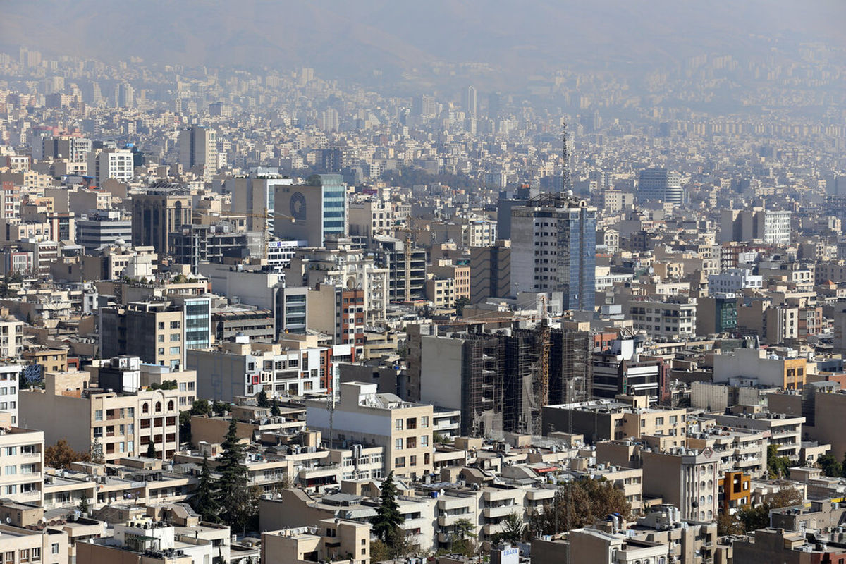 بلایی که ۲ خودروساز سر تهران آوردهاند/ چگونه صدایمان را به گوش آقایان برسانیم