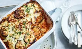 طرز تهیه موساکا | فوت و فن درست کردن یک غذای خوشمزه و متفاوت با بادمجان