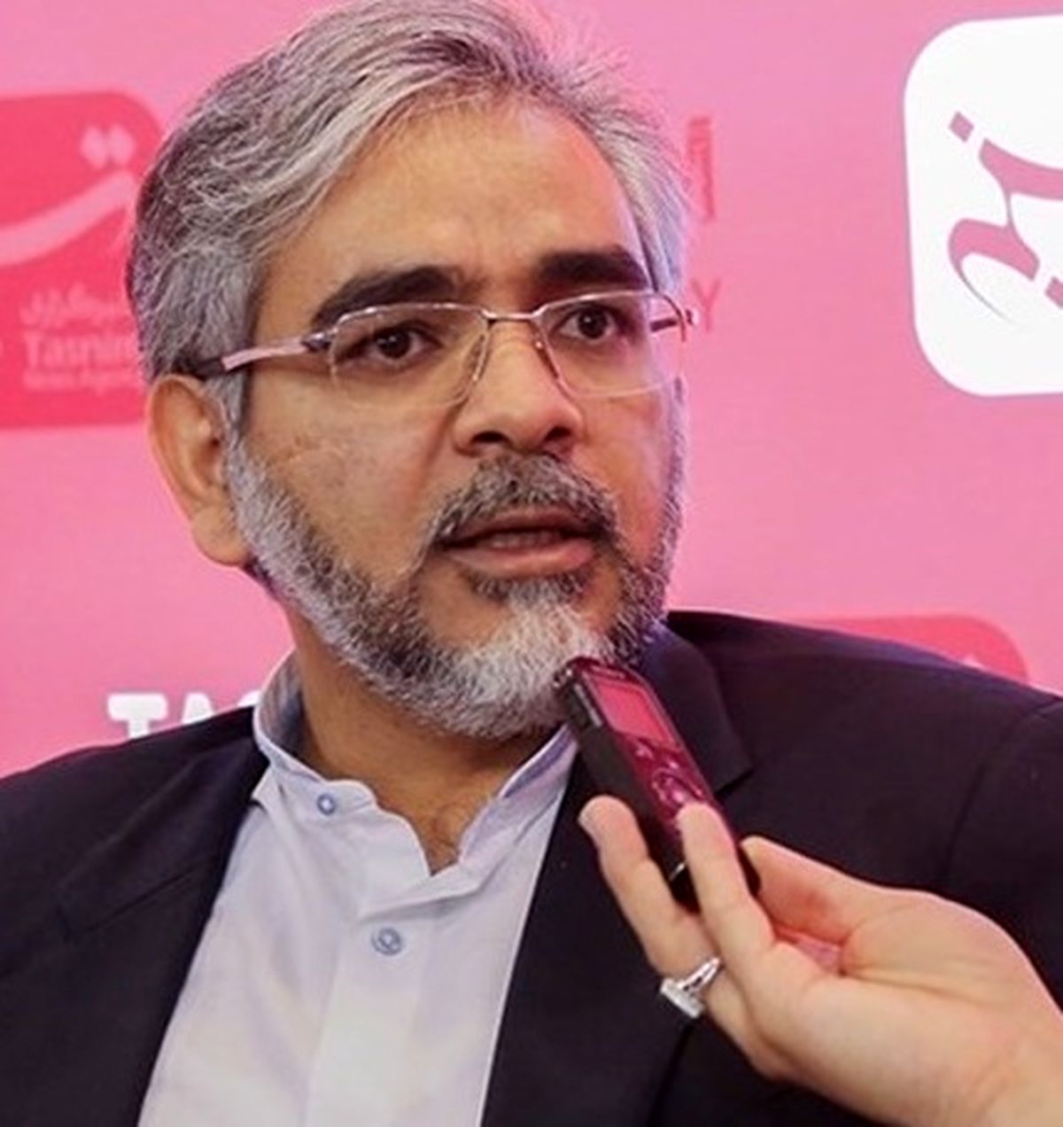 قربانزاده: درآمد بلاگر وسایل آرایشی بیشتر از درآمد اسپانسری باشگاهی با ۳۰ میلیون هوادار است/ اگر واگذاری سرخابیها انجام نشود، استعفا میدهم