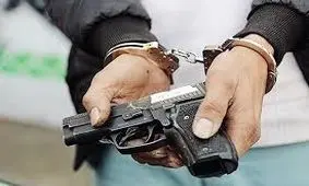 فروشنده سلاح کمری به دام پلیس تهران افتاد