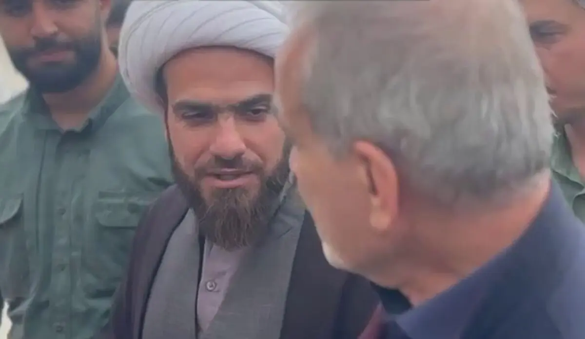 طلبه منتقدی که در برابر پزشکیان نتوانست معنی آیه‌ای از قرآن را بگوید/ ویدئو

