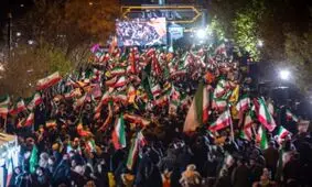 بعضی افراد افراطی اگر نظر دیگری درباره مذاکرات دارند به مسئولان منتقل کنند و به تجمعات شبانه نکشانند