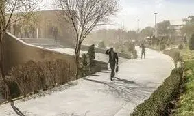 تندبادهای شدید در راه اصفهان؛ سرعت توفان به ۹۰ کیلومتر می‌رسد
