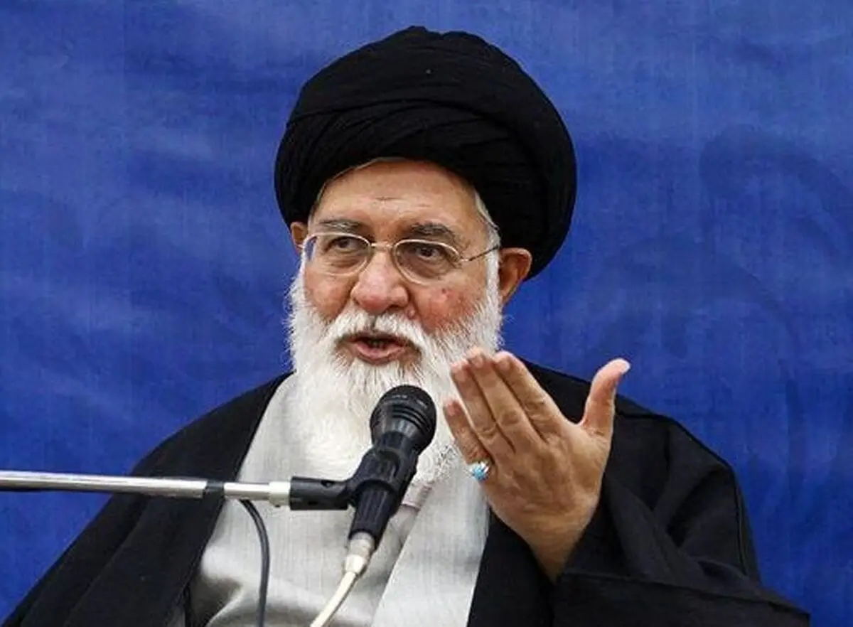 علم‌الهدی: اصفهان منطقه شهید حججی‌هاست/ اصل تجمع مردم اصفهان به حق بود/ آنها برای نان و آب جلوی نظام نمی‌ایستند