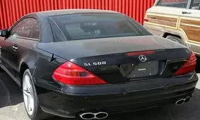 خودروهای قاچاق بالای ۲۵۰۰ سی‌سی به دستگاه‌های دولتی فروخته می‌شود