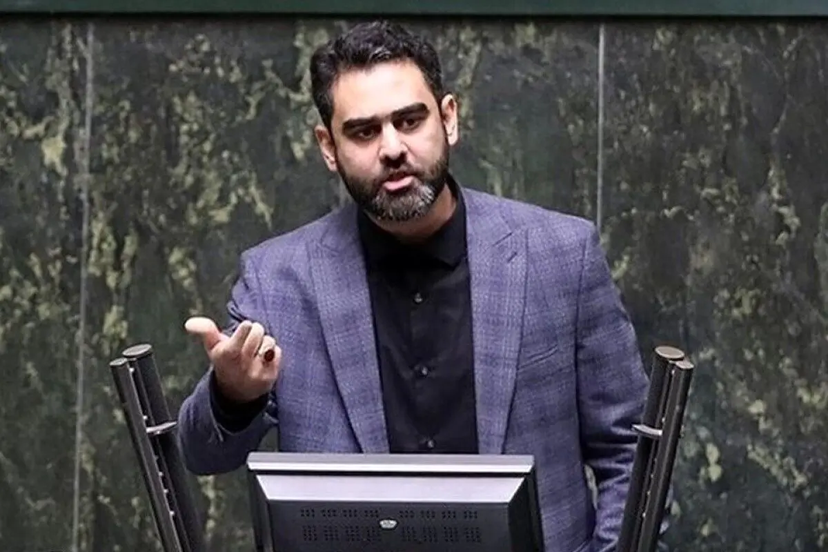 دولت می‌خواهد قیمت بنزین را ۳ نرخی کند و با چند صد درصد افزایش/ درخواست ۵۰ میلیارد تومانی شینا انصاری برای سفر کاری به برزیل/ ویدئو