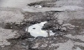 دو سال است به مردم قول آسفالت خیابان‌های اهواز را می‌دهند