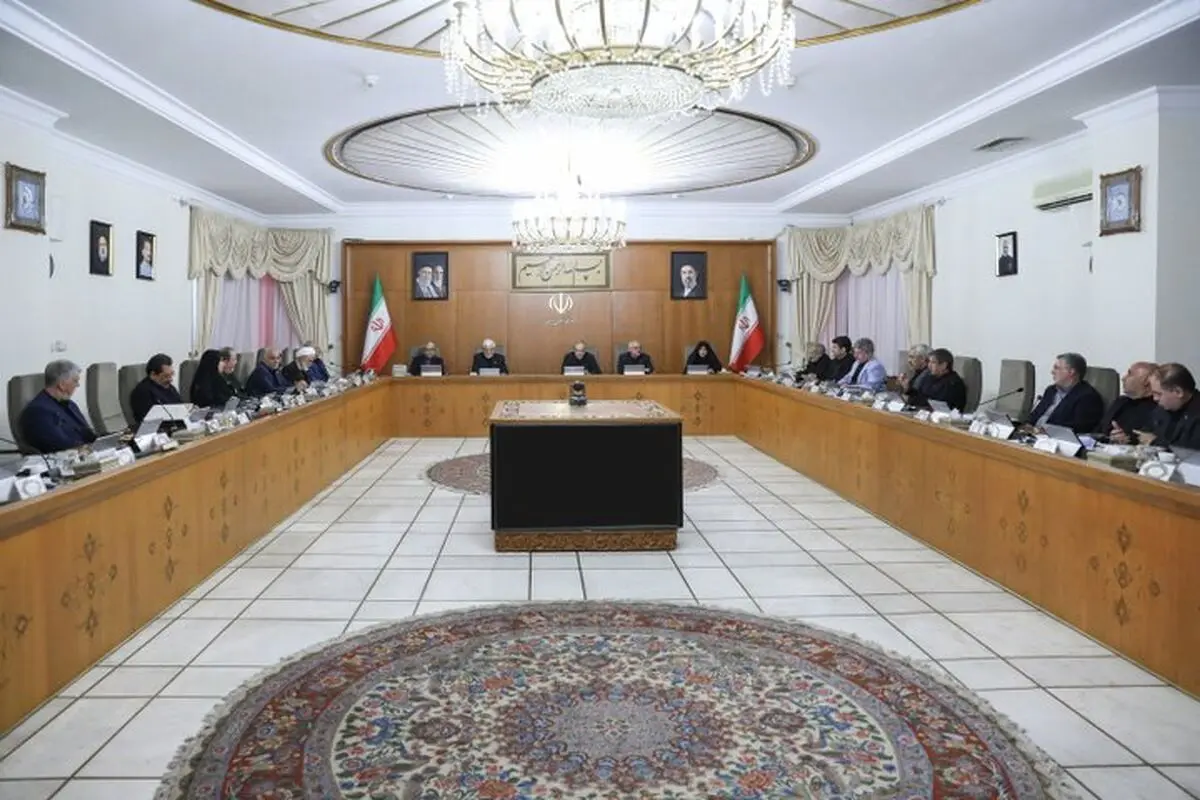 تقدیر پزشکیان از همراهی مردم و هماهنگی دستگاه‌ها در برگزاری باشکوه مراسم تشییع رهبر شهید