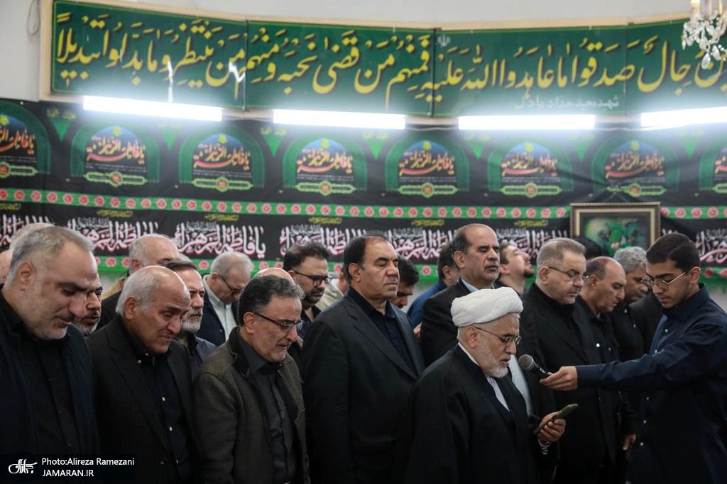 تصاویر: مراسم تشییع برادر سید مصطفی تاجزاده