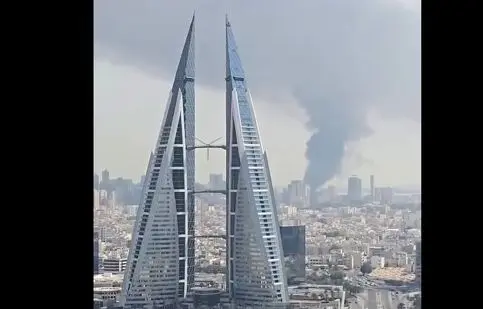 برخورد موشک های ایرانی به بحرین/ ویدئو

