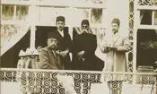 عکس یادگاری «مظفرالدین‌شاه» در پایتخت لهستان