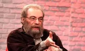 مسعود فراستی زیر بار حرف های رک شهاب عباسی لِه شد: درسته که مسعود 7 سال زندان بوده ولی مریض است/ ویدئو