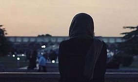 نان حرام شوهرم را نمی خورم/ امید با زنان و دختران است و پول آنان را خرج من می کند