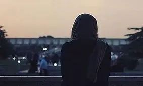 نان حرام شوهرم را نمی خورم/ امید با زنان و دختران است و پول آنان را خرج من می کند