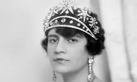 سفر به تاریخ؛ مراسم عروسی «ثریا طرزی، ملکۀ افغانستان»؛ سال 1291