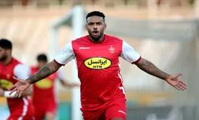 پرسپولیس به دنبال دریافت غرامت ۵۰۰ هزار دلاری از مهاجم هلندی