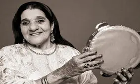 شیخا ریمیتی؛ خواننده زنی که تمام مردم یک کشور را انقلابی کرد
