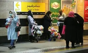  مردم مشکلات زندگی را به حساب دین می‌گذارند