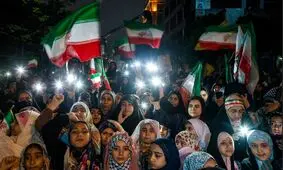 حضور مردم در خیابان‌ها پشتوانه محکم برای مدیریت تنگه هرمز است 