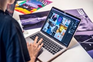 چرا مک بوک با وجود قیمت بالا همچنان محبوب است؟