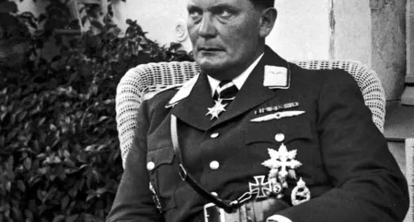 هرمان گورینگ؛ نابغه ای که اروپا را فتح کرد/ یار غار هیتلر چگونه از چشم افتاد؟