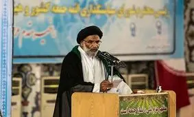 هر کس بدحجاب یا بی‌حجاب است حتما بی‌عفت نیست

