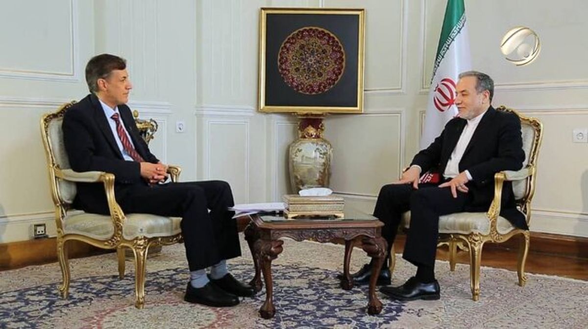 عراقچی: با عراق در مسیر درستی برای کنترل مرزها و مقابله با گروههای خرابکار حرکت میکنیم