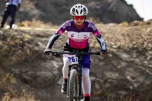 مدال برنز فاطمه عباسی در مسابقات دوچرخه سواری قهرمانی آسیا

