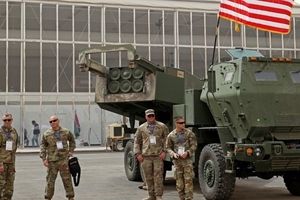 المانیتور: آمریکا برای هماهنگی میان ارتش کشورهای عربی با اسرائیل پایگاه دایر می‌کند