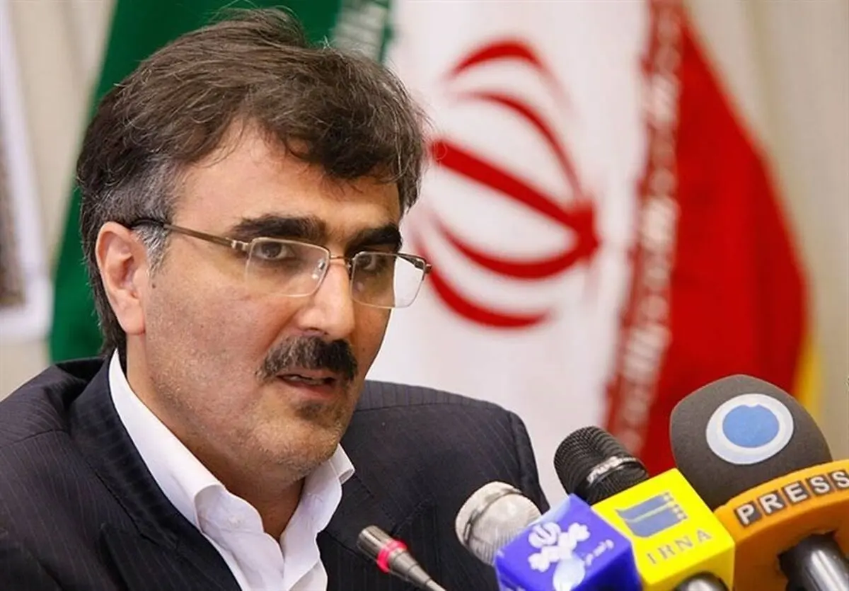 حتما در بازار ارز دخالت می‌کنیم/ دلار ۴۴ هزار تومانی نرخ ارز کشور نیست

