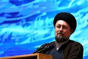 سید حسن خمینی: غیبت، تهمت و دروغ گویا در روزگار ما شرط مسلمانی شده است/ امام را نه بزک کنیم، نه او را بد جلوه بدهیم/ ان شاء الله خداوند روزهای آینده را روزهای گشایش و راحتی برای کشور قرار بدهد و بر توفیقات دولت بیافزاید

