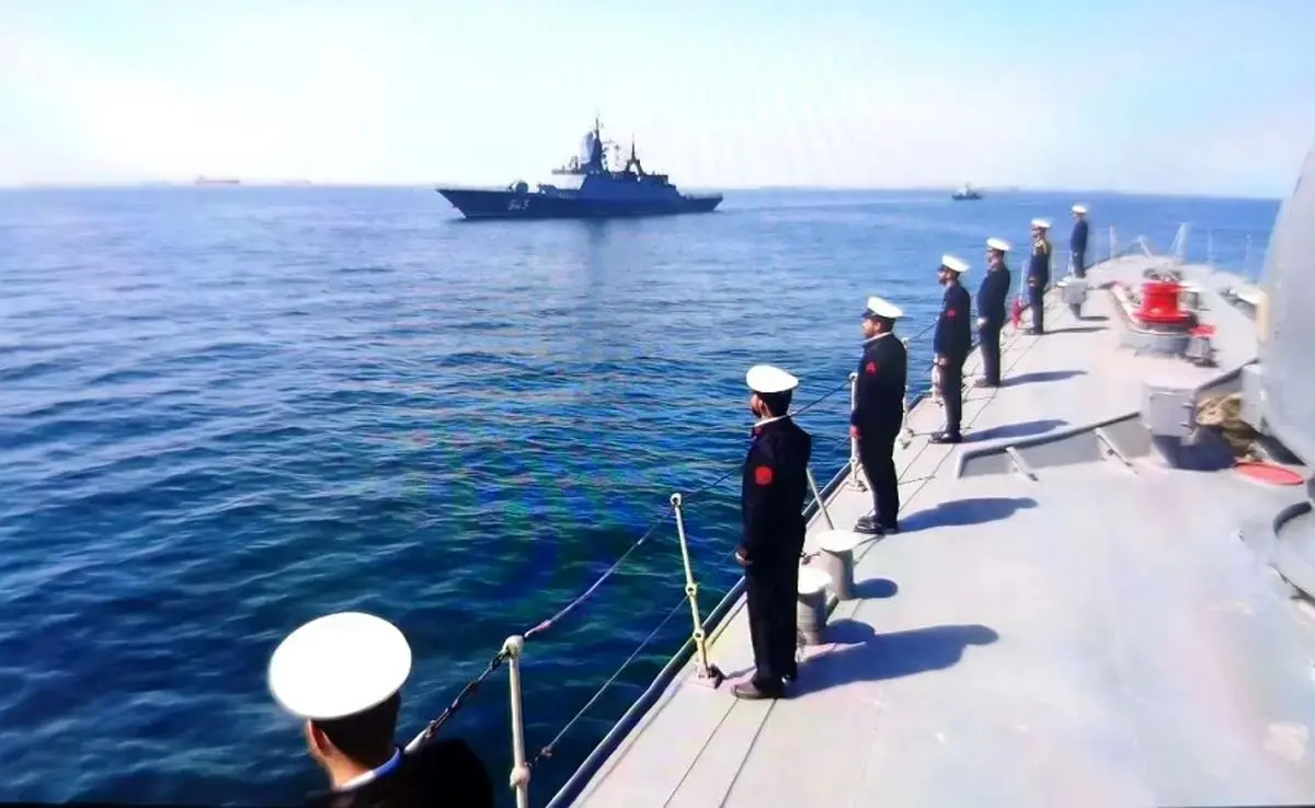 با بدرقه ناو بالگرد بر «استویسکی»؛رزمایش مرکب دریایی ایران و روسیه پایان یافت