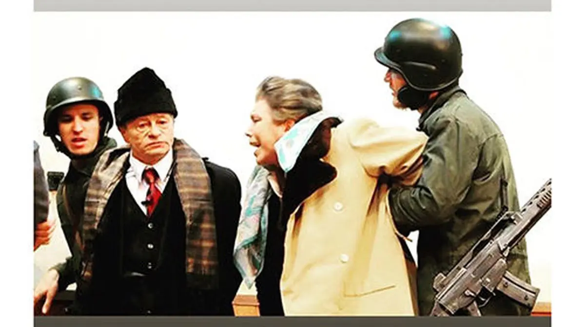 آخرین مُهر گذرنامه؛ روایت سقوط چائوشسکو پس از سفر به ایران