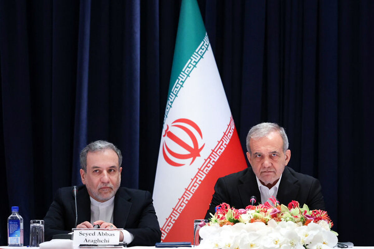 عراقچی نقل قولهای منتسب به رییس جمهور را تکذیب کرد