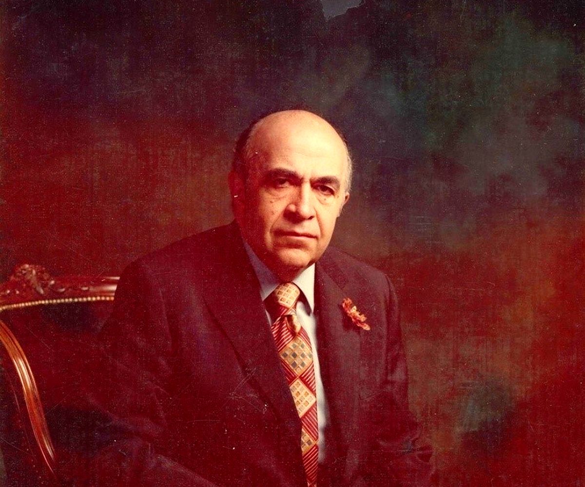 داستان هویدا؛ نخستوزیری که اعدام شد