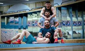 ژست متفاوت علیرضا دبیر در مقابل «آقای جدی می‌فرمایید»