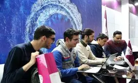 گزارش استقبال کارجویان از شرکت خدمات ارتباطی رایتل در نمایشگاه کار