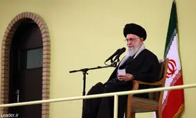 اقتصاد مساله اصلی کشور است/ بسیج مردم در کارهای مهم کشور، کارگشاست