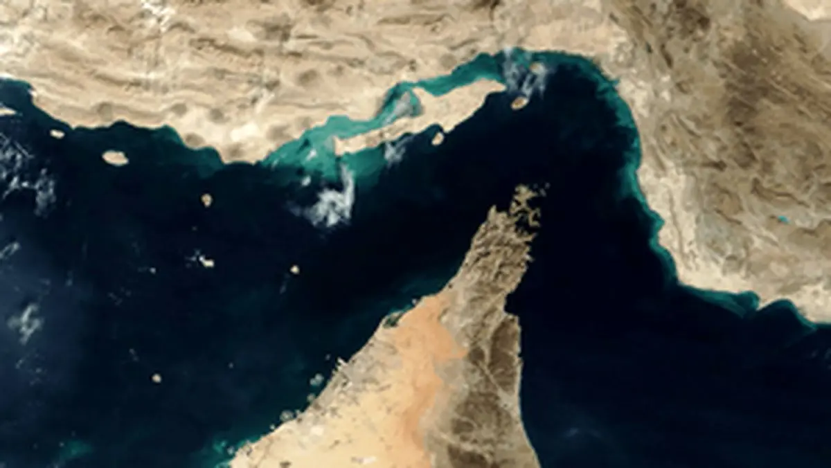 مجمع وزرای ادوار: اقتدار ایران تنگه هرمز را به کابوس دشمنان تبدیل کرد