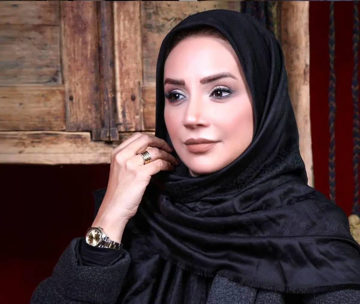  شبنم قلی خانی در شبکه رادیویی فارسی زبان خارجی در دبی/ ویدئو

